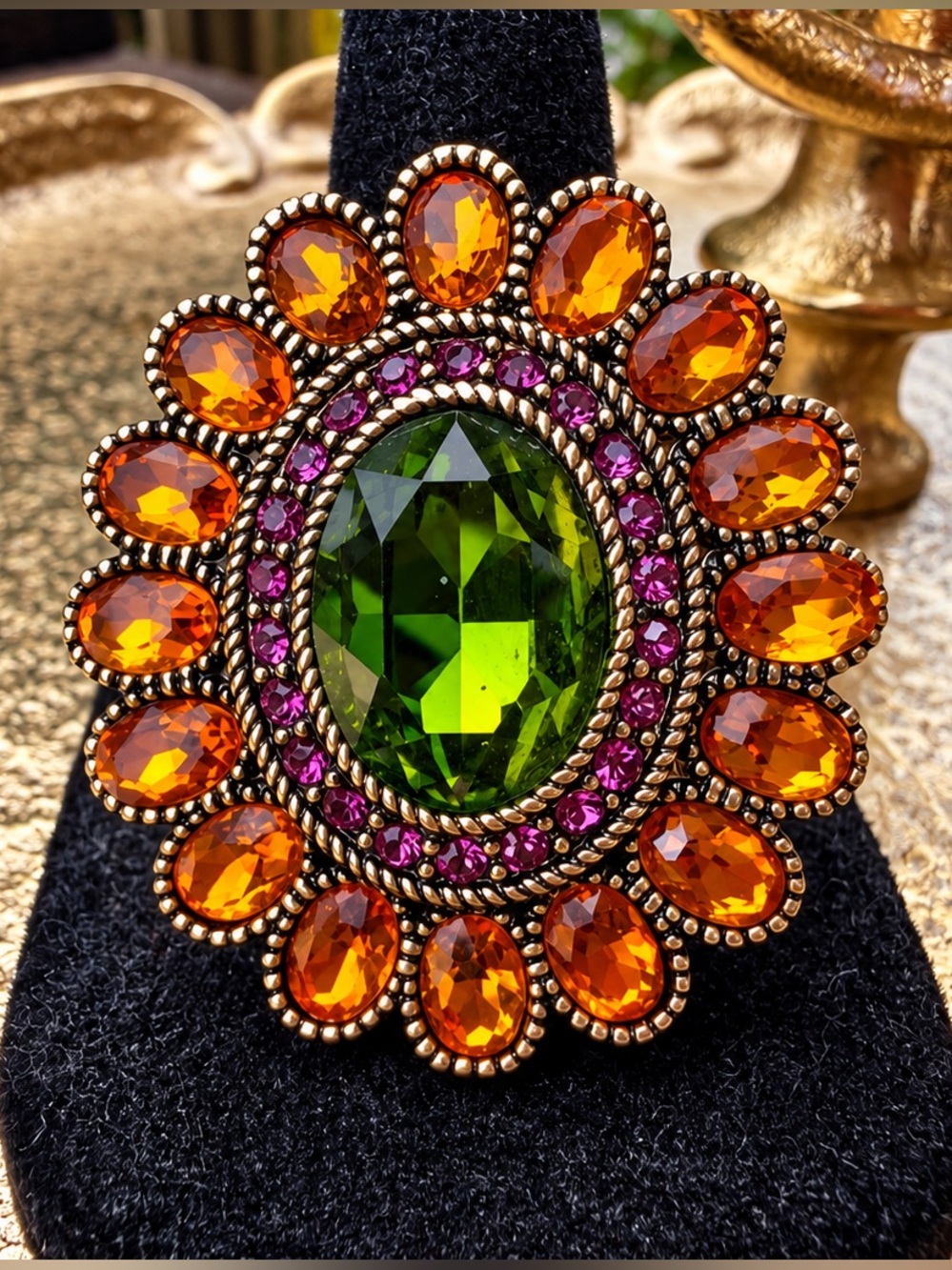 Heidi Daus “Dazzling Delight” Crystal Statement Cocktail Ring *Size 8